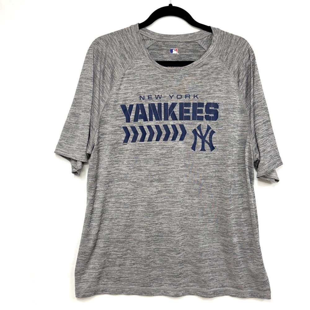 NY Yankees Men's T Shirt, Size XL, Heathered Gray w Blue‎ Graphics, MLB Baseball